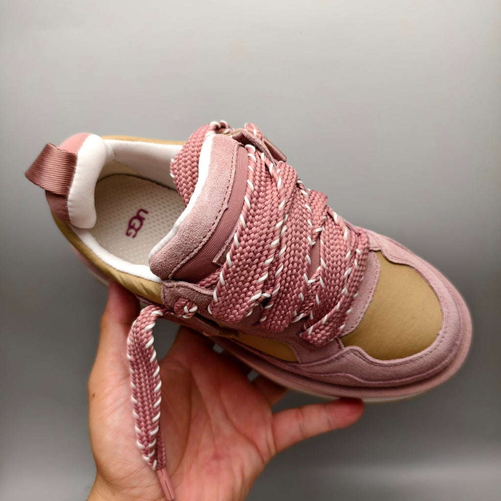 1541 Chunky Platform Lace-Up Sneakers – Pink