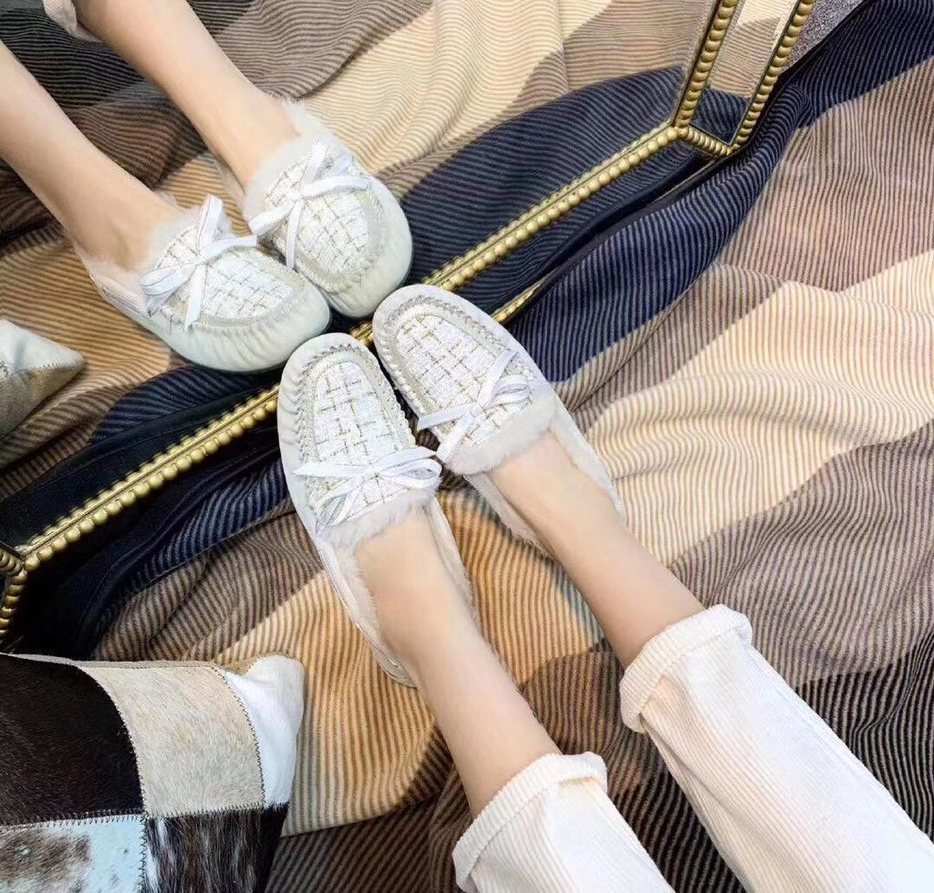 5623 Chic Moccasin-Style Shoes – Pearl White
