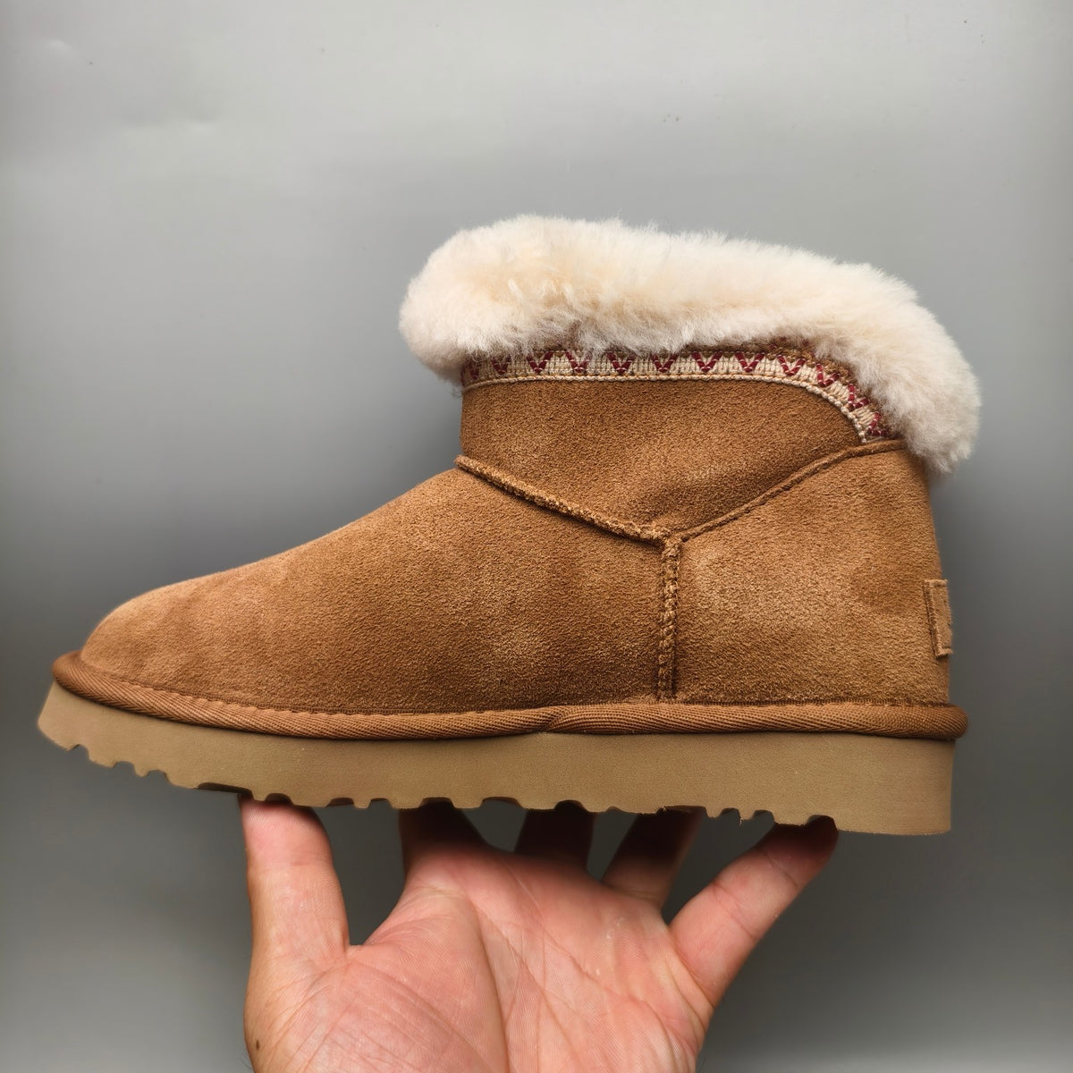 4496 Boho-Inspired Low-Top Casual Shoes – Chestnut