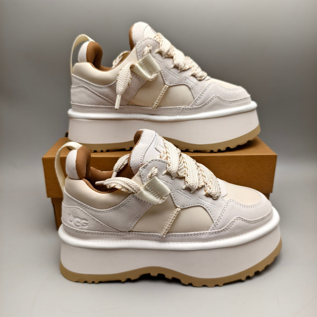 1541 Chunky Platform Lace-Up Sneakers – White