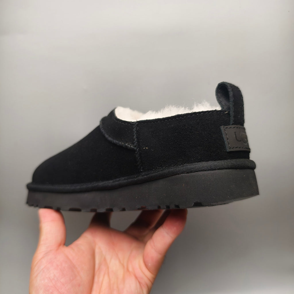 3891 Women's Classic Slip-On Shoes – Black
