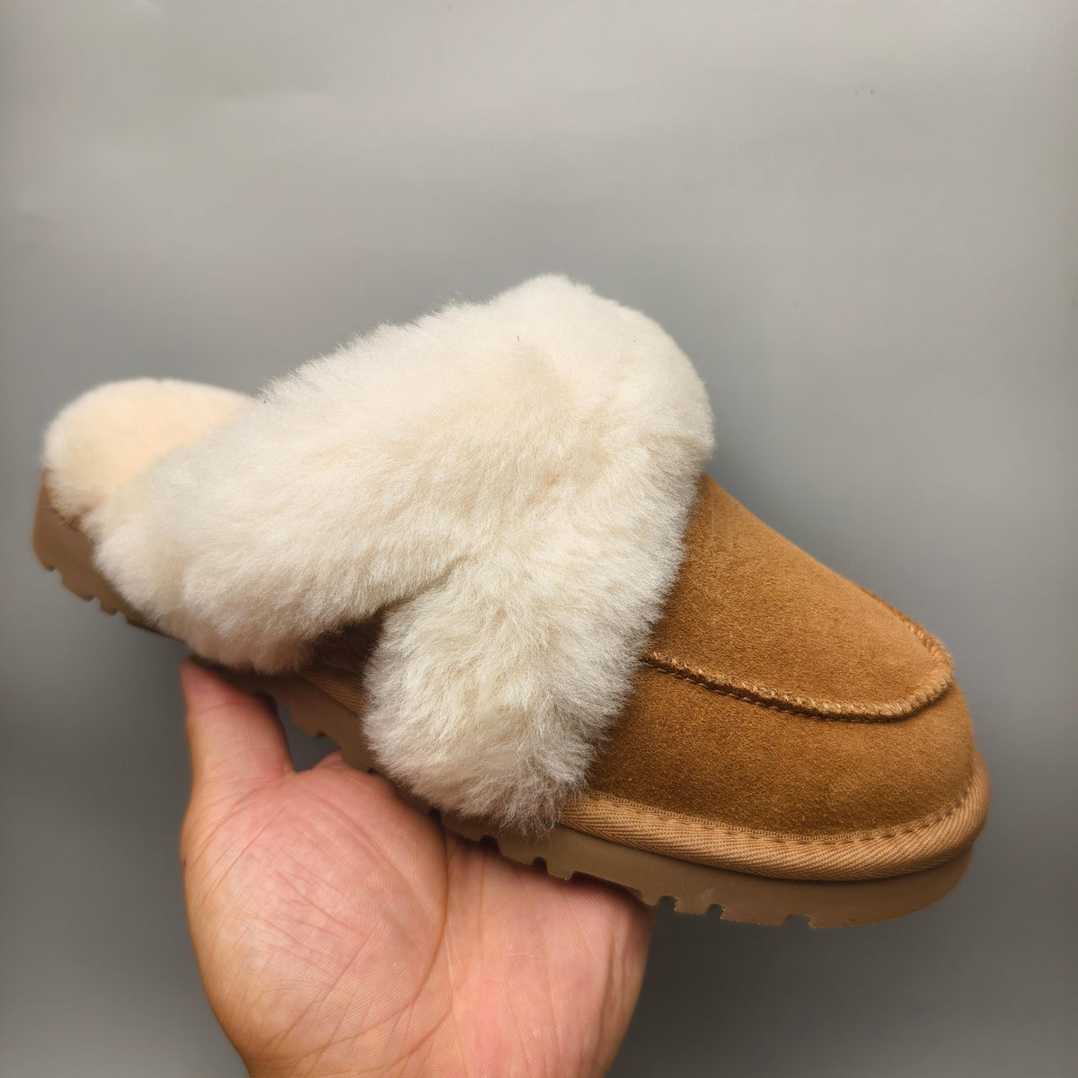 4571 Casual Indoor Slippers – Chestnut