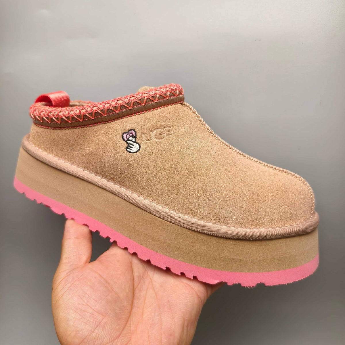 2553 / 2130 Boho-Inspired Platform Casual Shoes – Pink