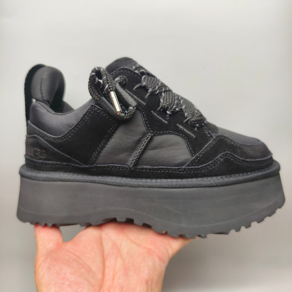 1541 Chunky Platform Lace-Up Sneakers – Black