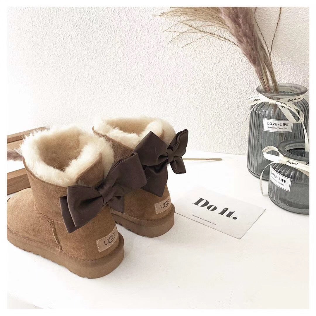 3130 Bow-Detail Ankle Boots – Chestnut