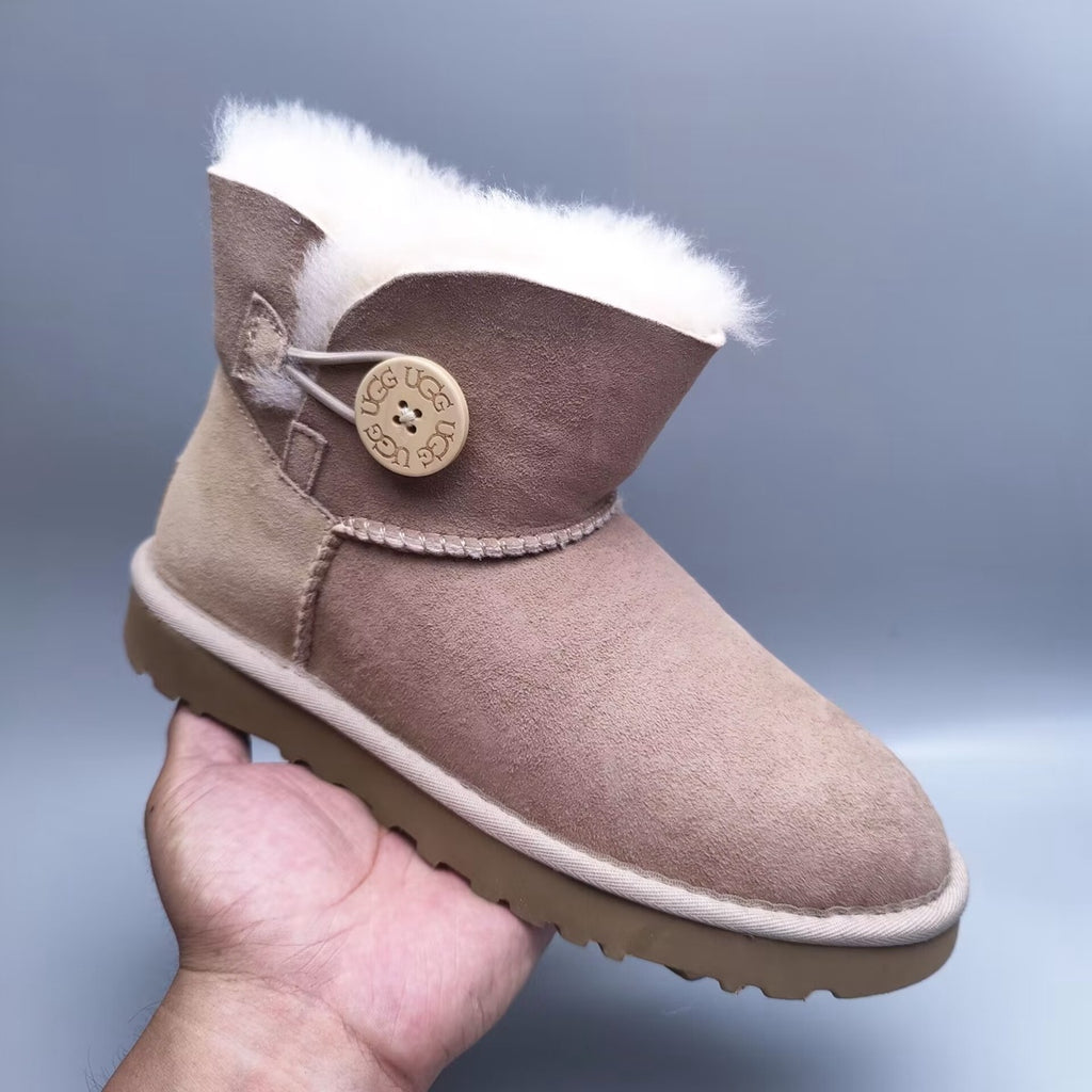 6422 Stain-Resistant New Classic Boots – Sand