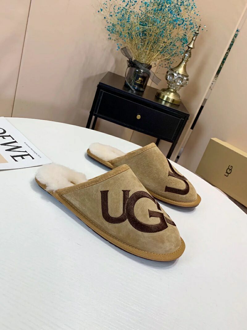 2593 Large G Indoor Slippers – Chestnut