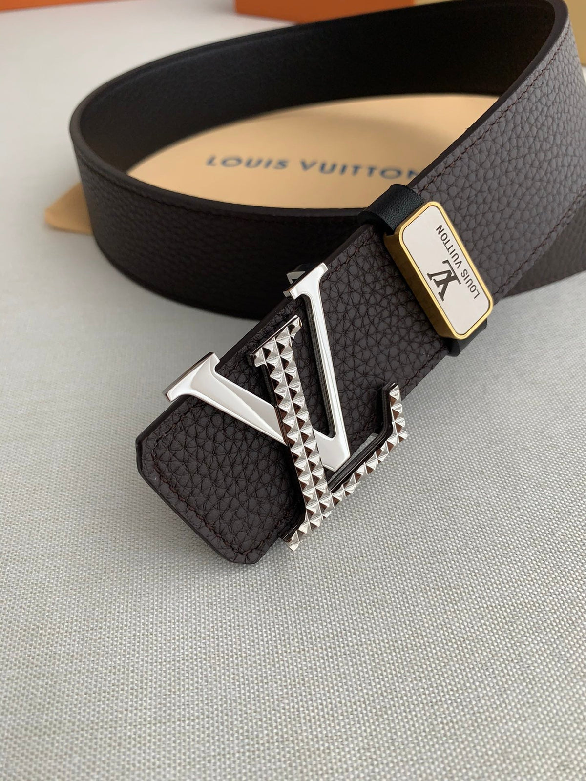 LOUIS VUITTON LV 25S BELT 38 MM IN DARK BROWN CALFSKIN 593213