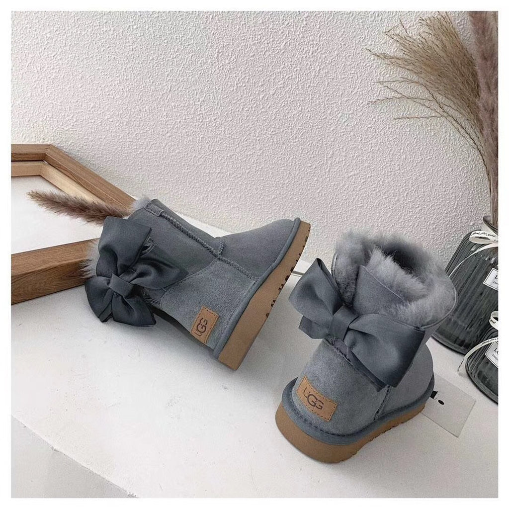 3130 Bow-Detail Ankle Boots – Gray
