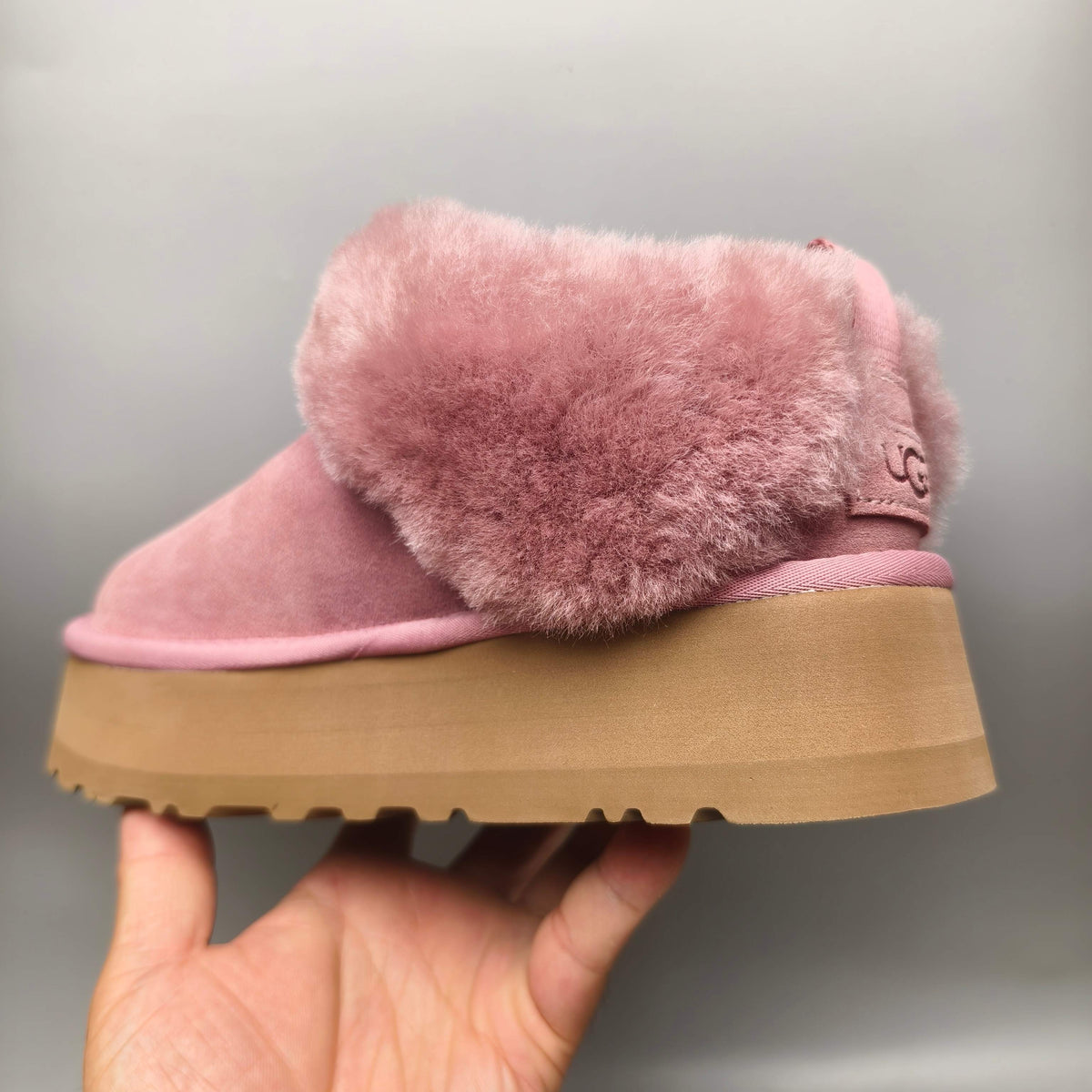 1393 Suede-Style Platform Slip-On Shoes – Pink