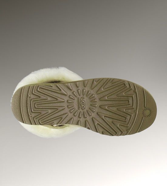 6223 Stain-Resistant New Classic Boots – Sand