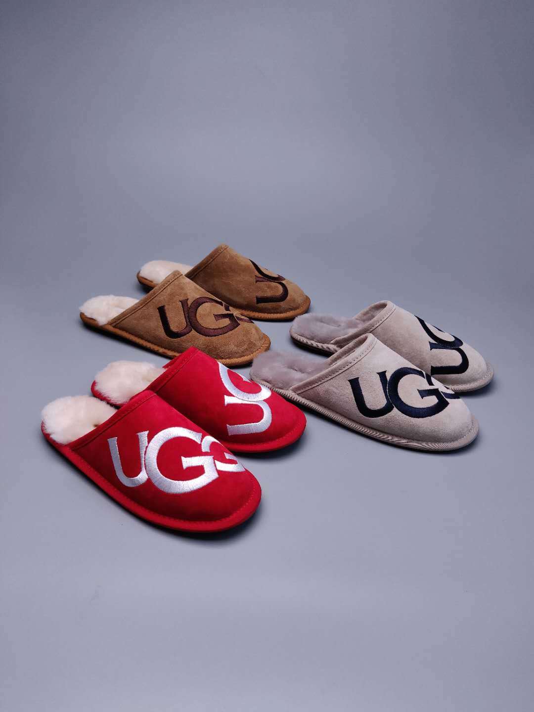 2593 Large G Indoor Slippers – Chestnut