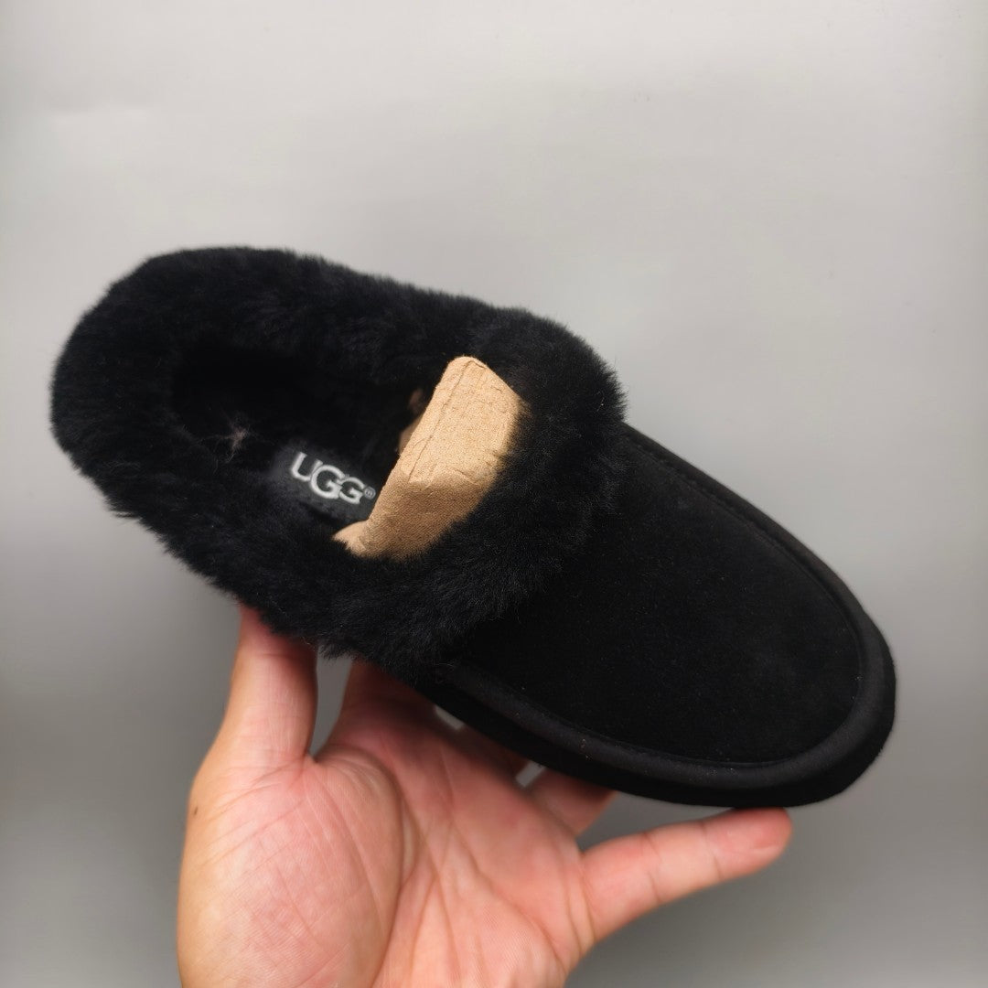 1391 Slip-On House Shoes – Black