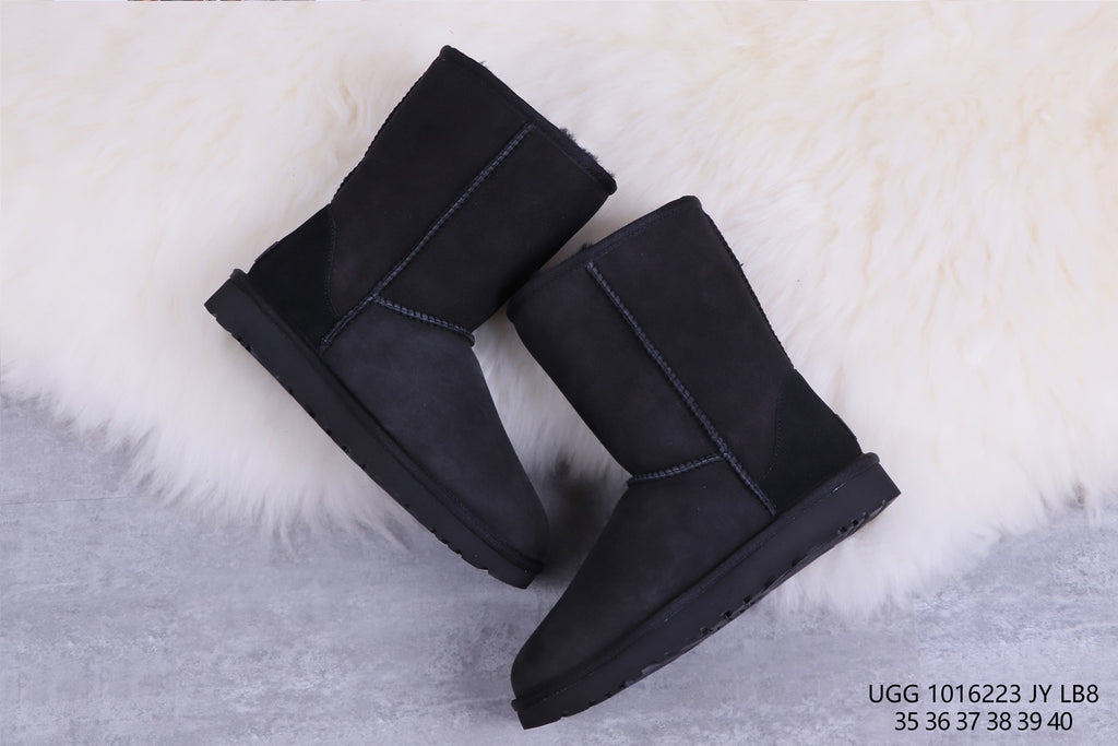 6223 Classic Short II Boots – Black