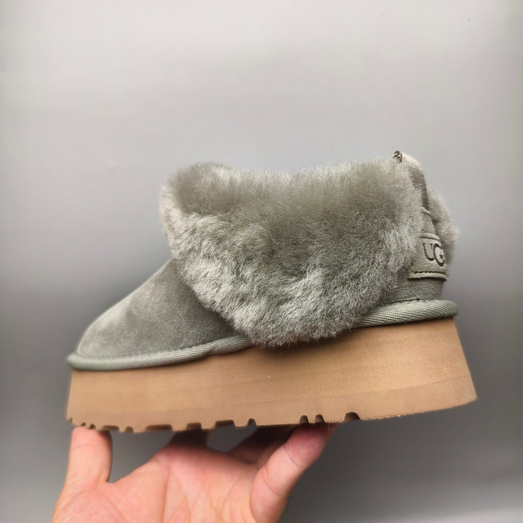 1393 Suede-Style Platform Slip-On Shoes – Green