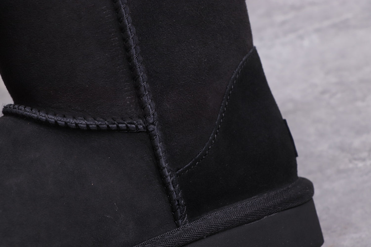 6223 Classic Short II Boots – Black