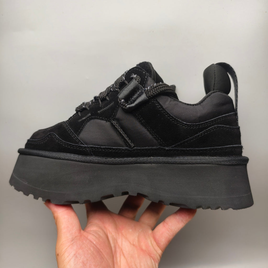1541 Chunky Platform Lace-Up Sneakers – Black
