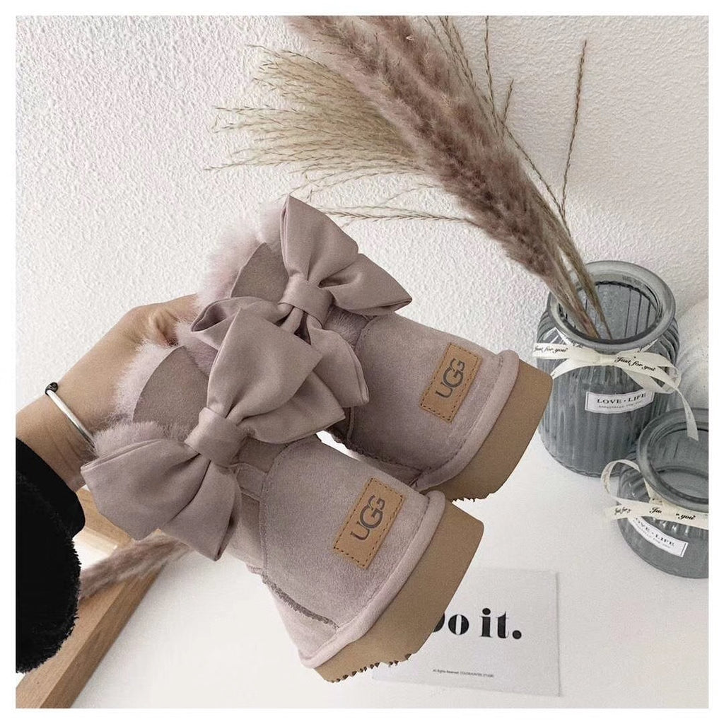 3130 Bow-Detail Ankle Boots – Dusty Pink