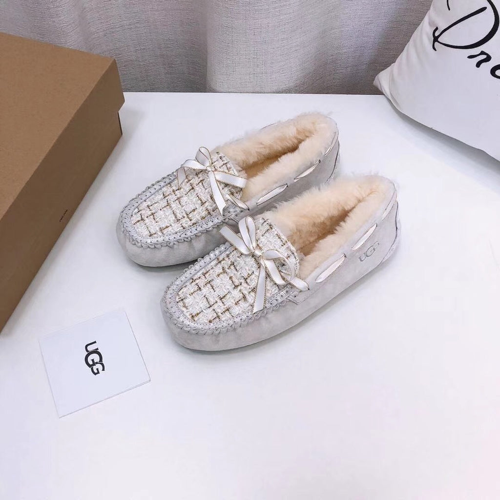 5623 Chic Moccasin-Style Shoes – Pearl White