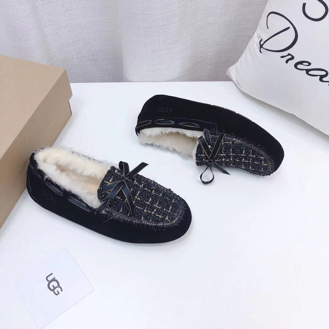 5623 Chic Moccasin-Style Shoes – Black