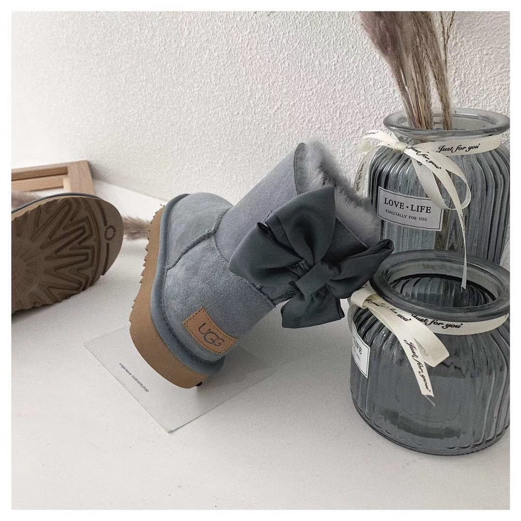 3130 Bow-Detail Ankle Boots – Gray