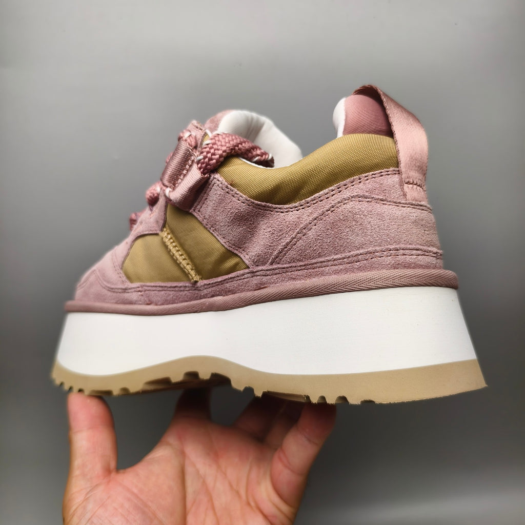 1541 Chunky Platform Lace-Up Sneakers – Pink