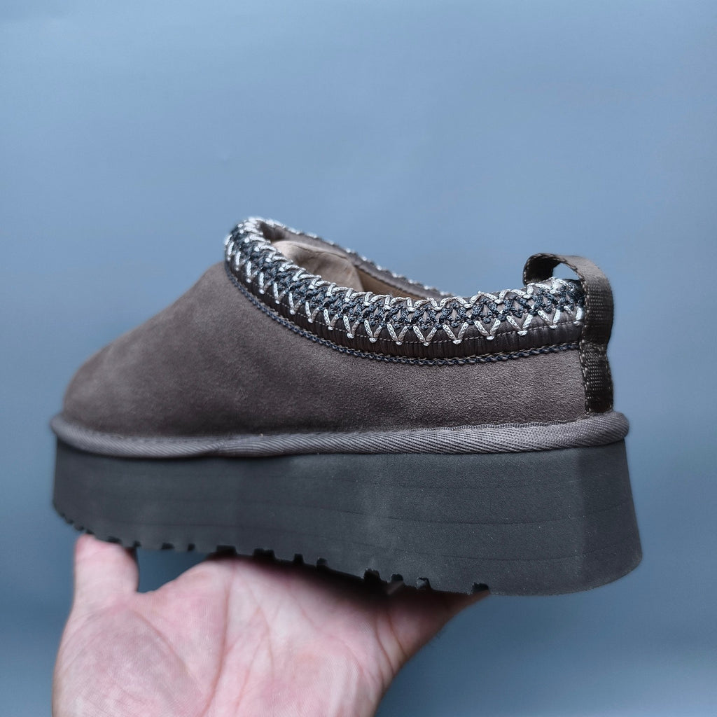 2553 / 2130 Boho-Inspired Platform Casual Shoes – Walnut