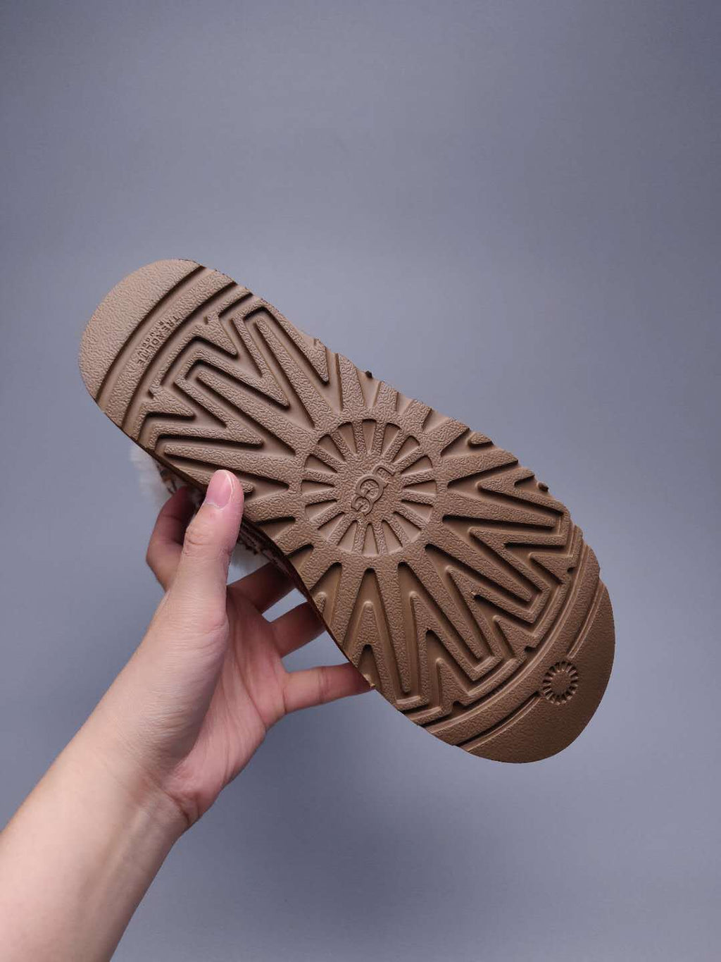 6554 Fabric-Texture Shoes – Chestnut