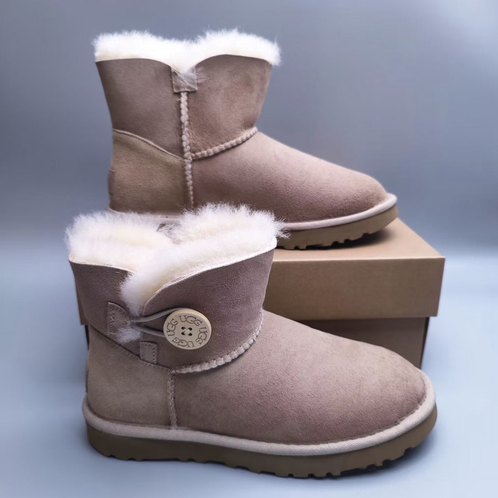6422 Stain-Resistant New Classic Boots – Sand