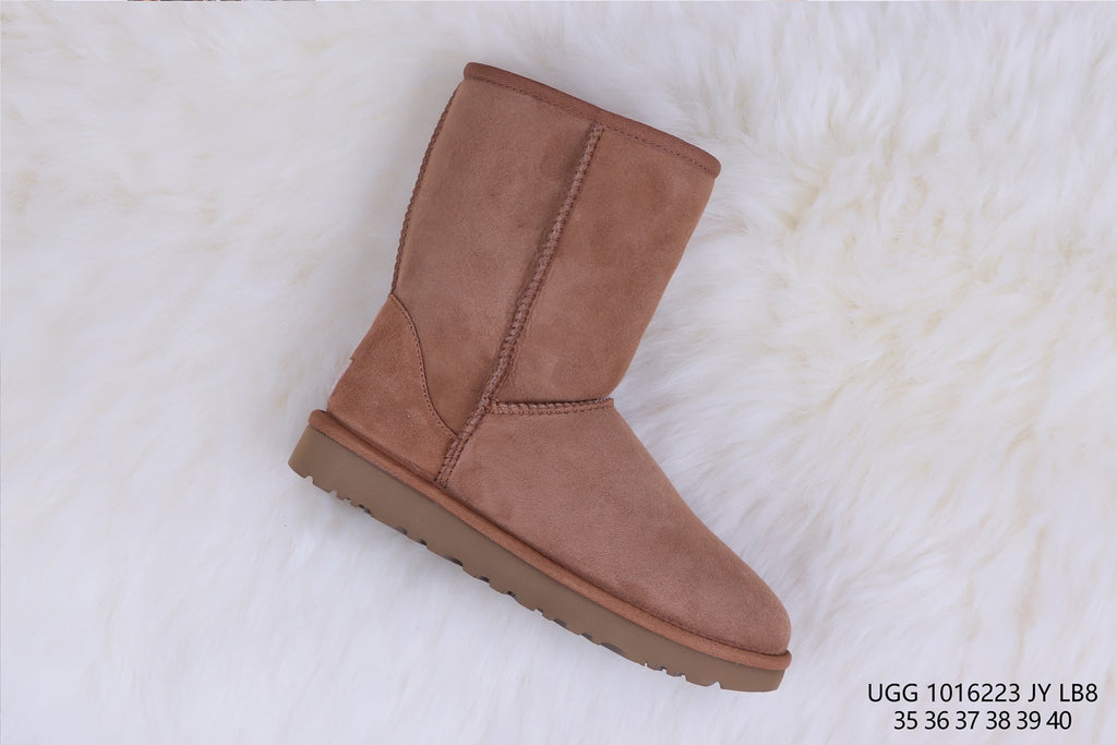 6223 Classic Short II Boots – Chestnut