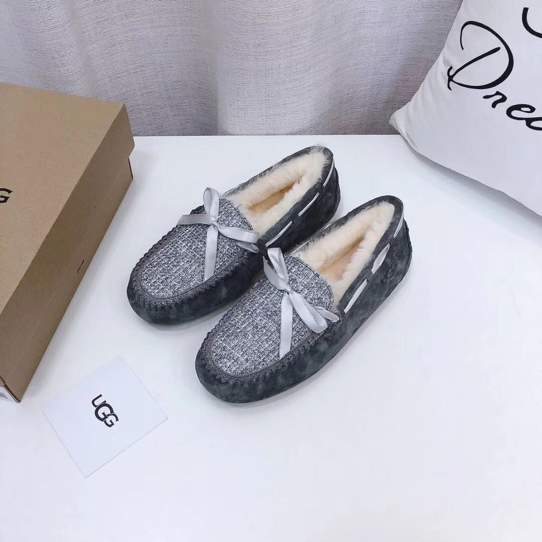 5623 Chic Moccasin-Style Shoes – Gray