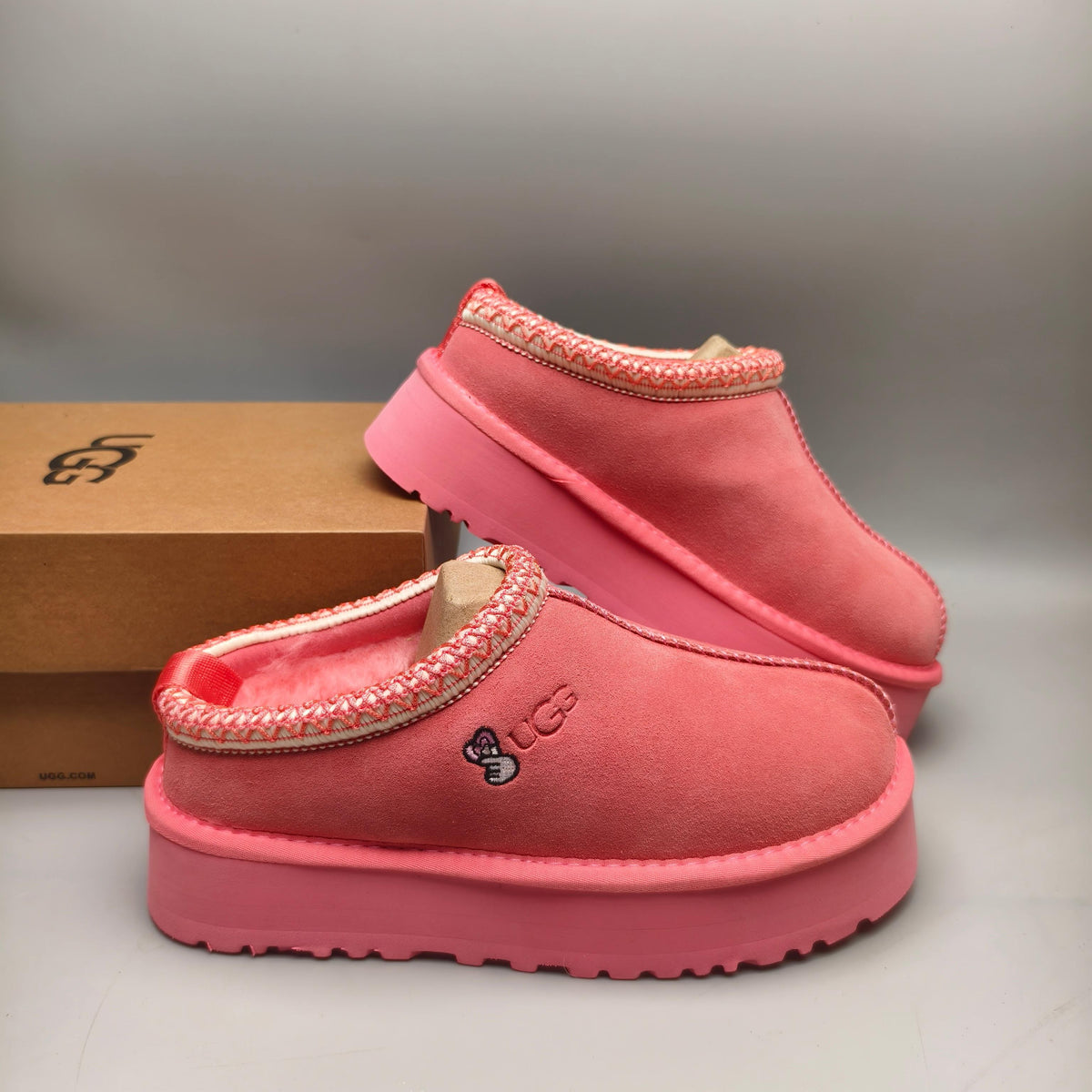 2553 / 2130 Boho-Inspired Platform Casual Shoes – Fuchsia