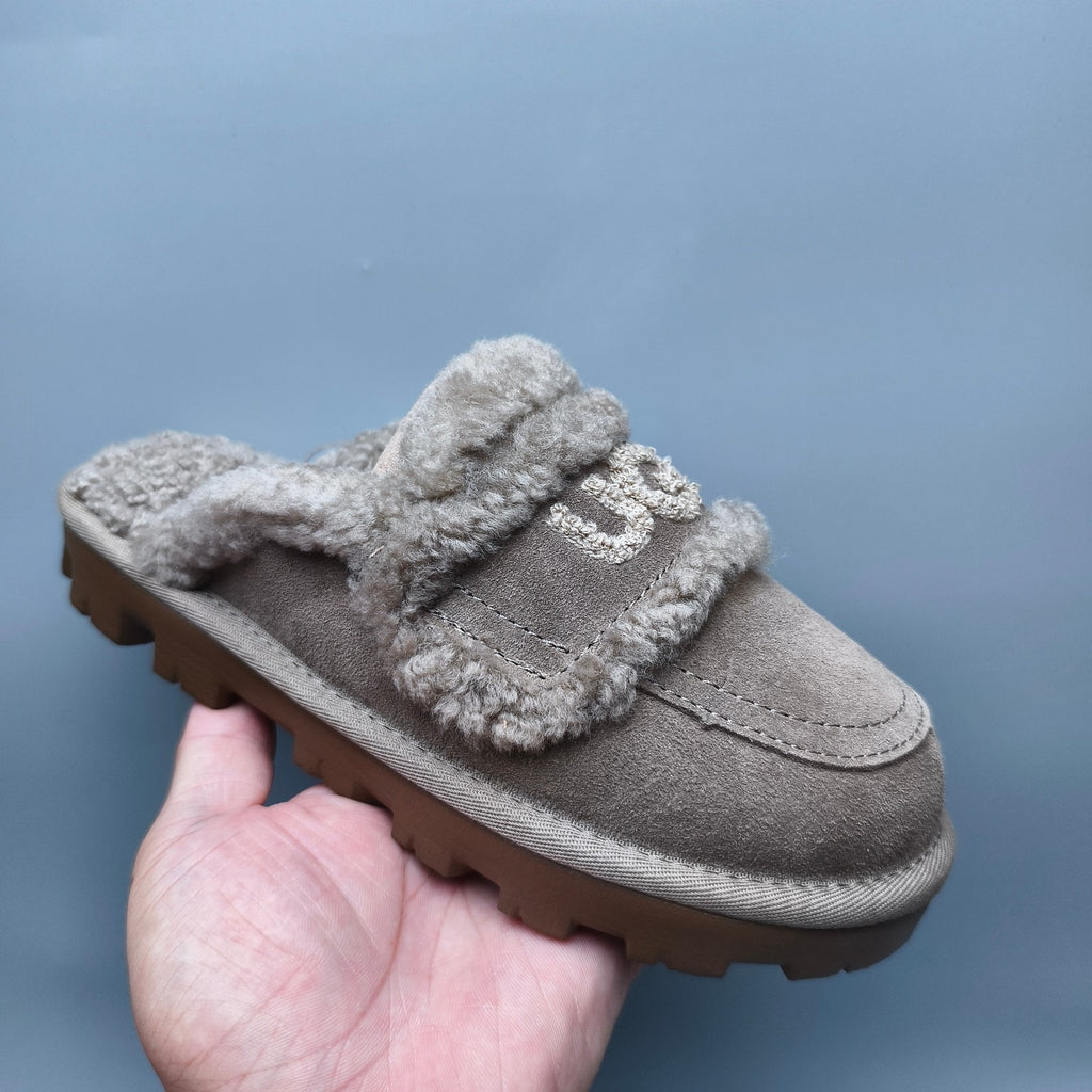 1206 Curly-Texture Logo Slippers – Antelope Brown