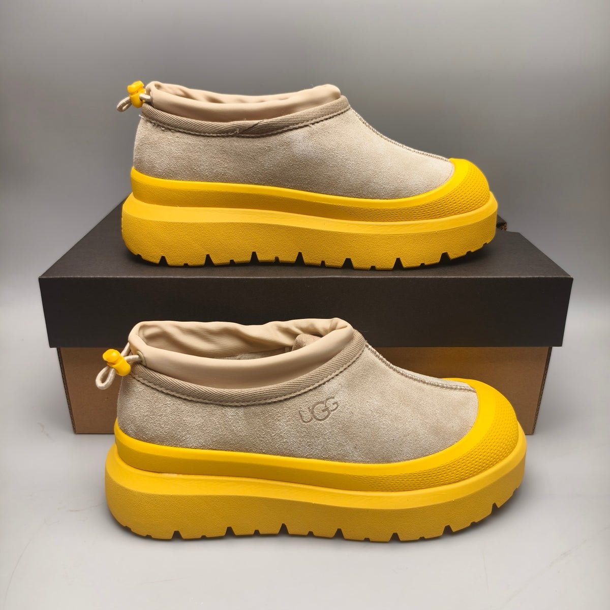 4096 Slip-On Casual Shoes – Yellow
