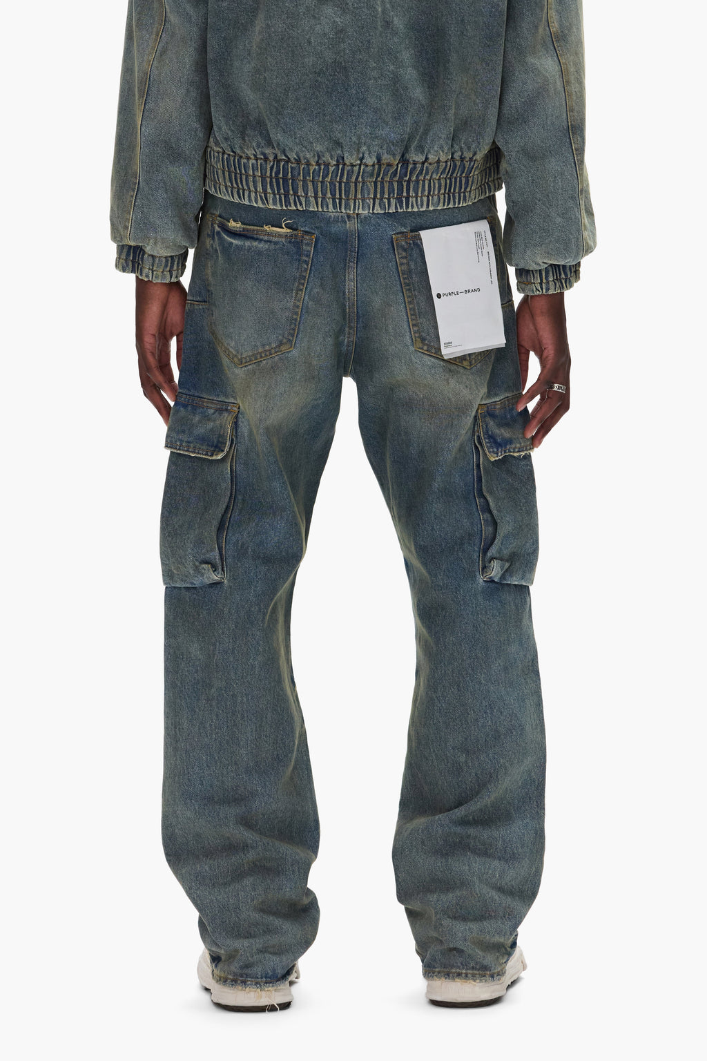P011 Vintage Cargo