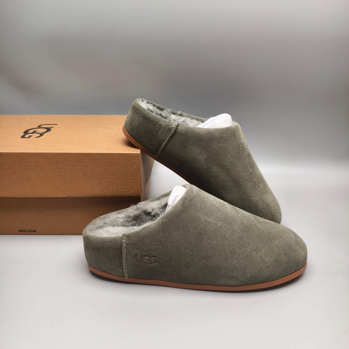 1390 Slip-On House Shoes – Green