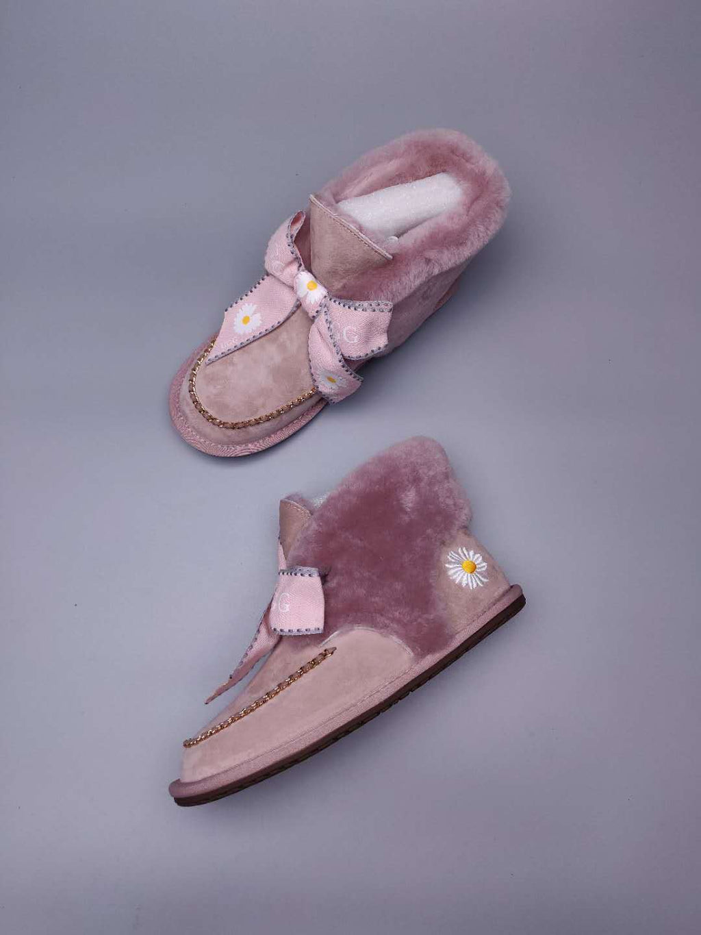 7888 Daisy Chain-and-Ribbon Detail Shoes – Dusty Pink