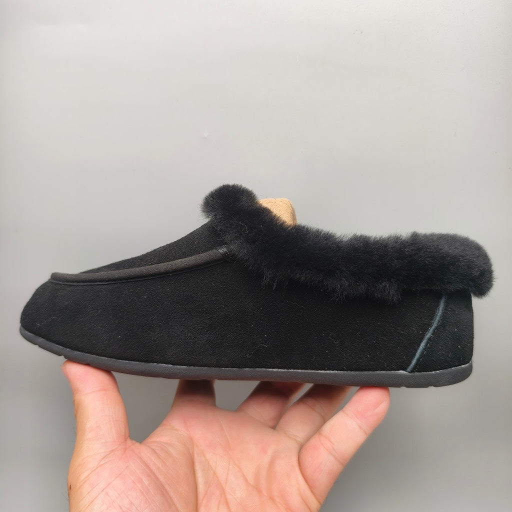 1391 Slip-On House Shoes – Black