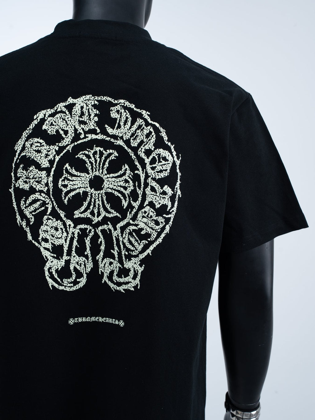 Chrome Hearts Sanskrit Horseshoe Cross Graphic T-Shirt