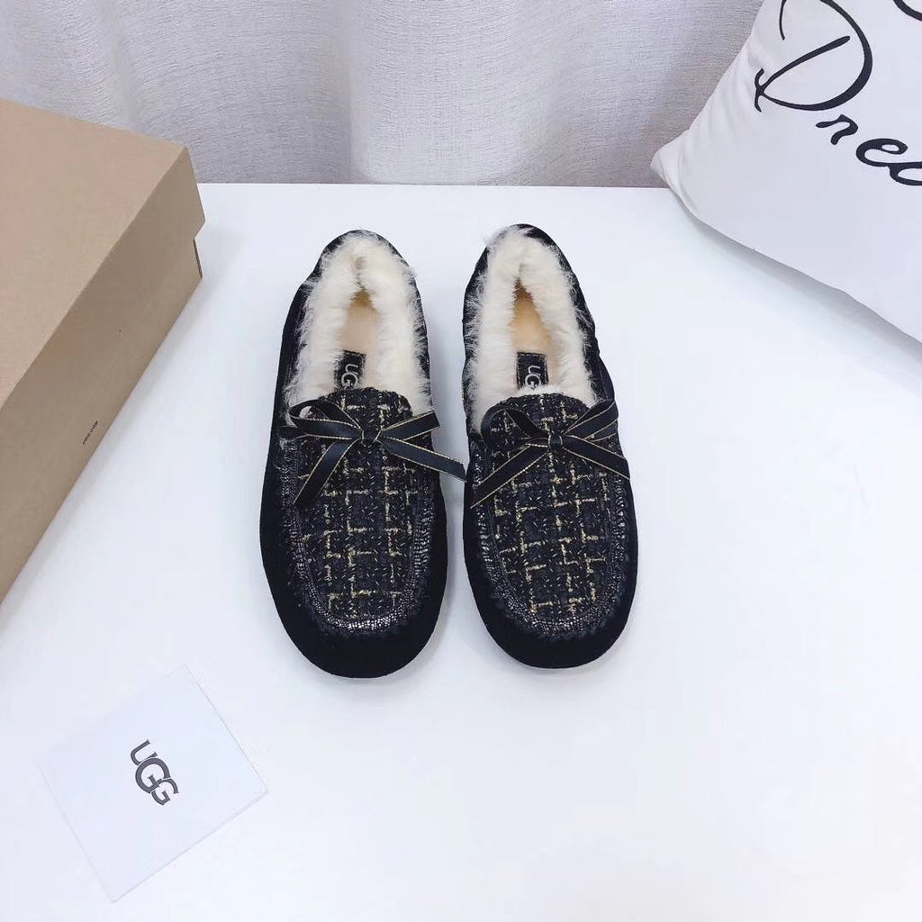 5623 Chic Moccasin-Style Shoes – Black