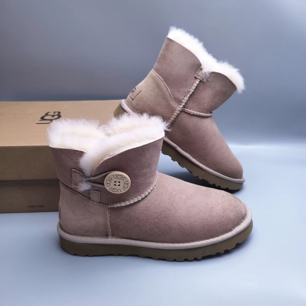 6422 Stain-Resistant New Classic Boots – Sand