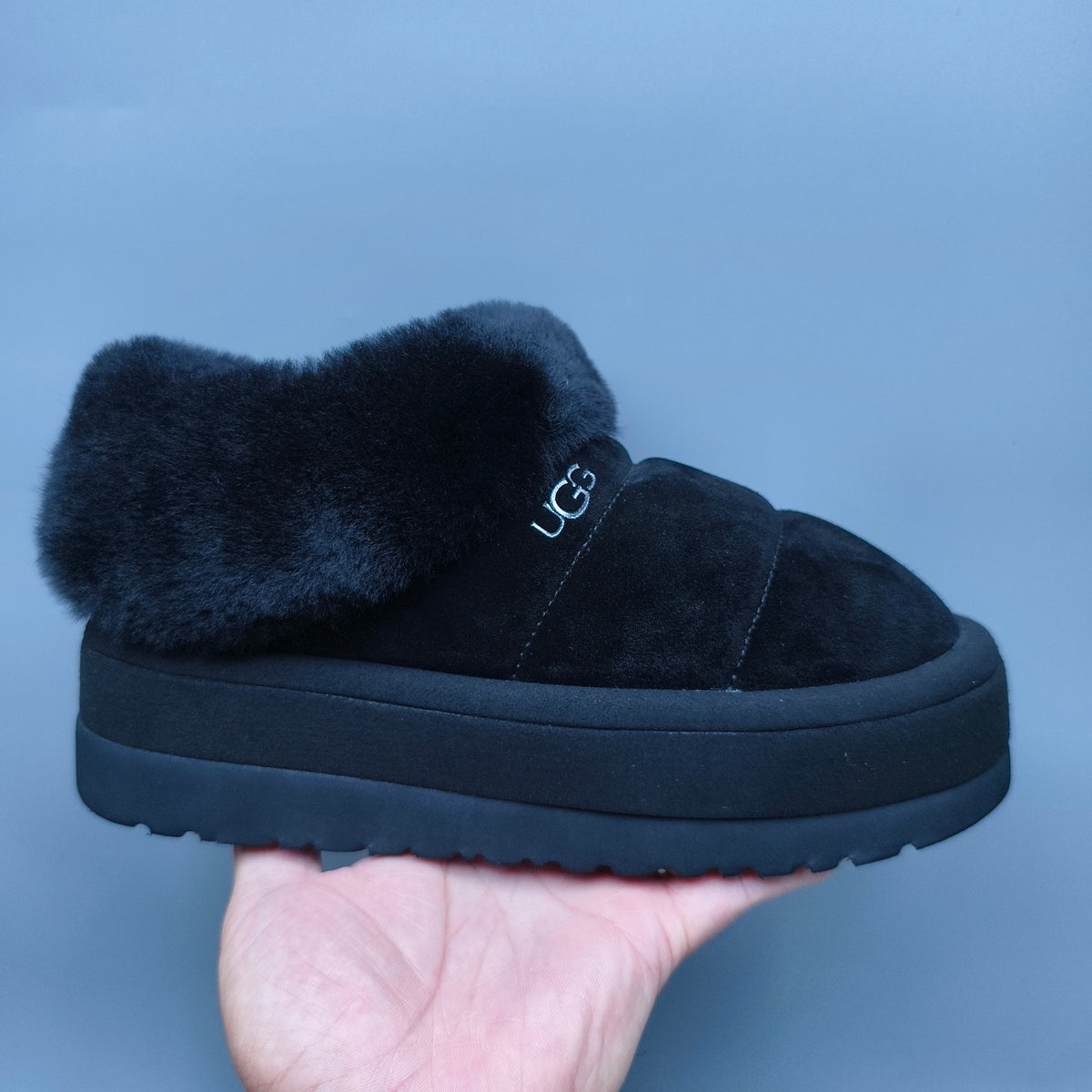 6390 Platform Slip-On Casual Shoes – Black