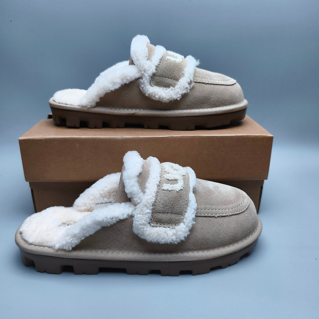 1206 Curly-Texture Logo Slippers – Sand
