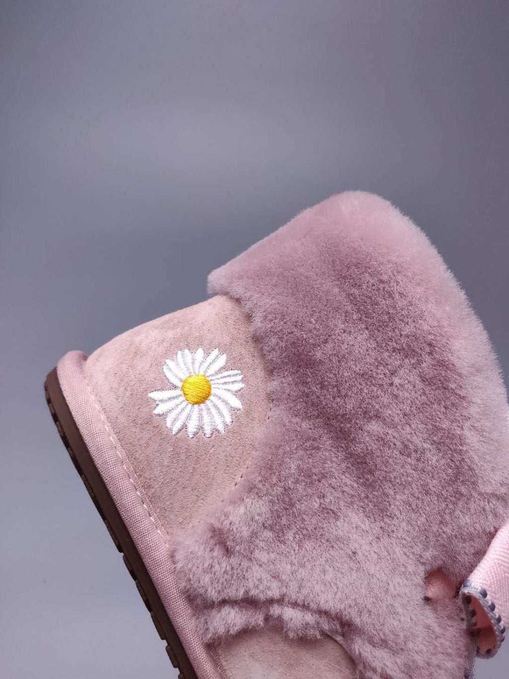7888 Daisy Chain-and-Ribbon Detail Shoes – Dusty Pink