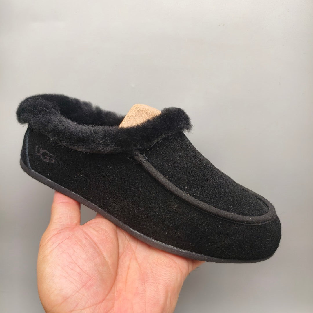 1391 Slip-On House Shoes – Black