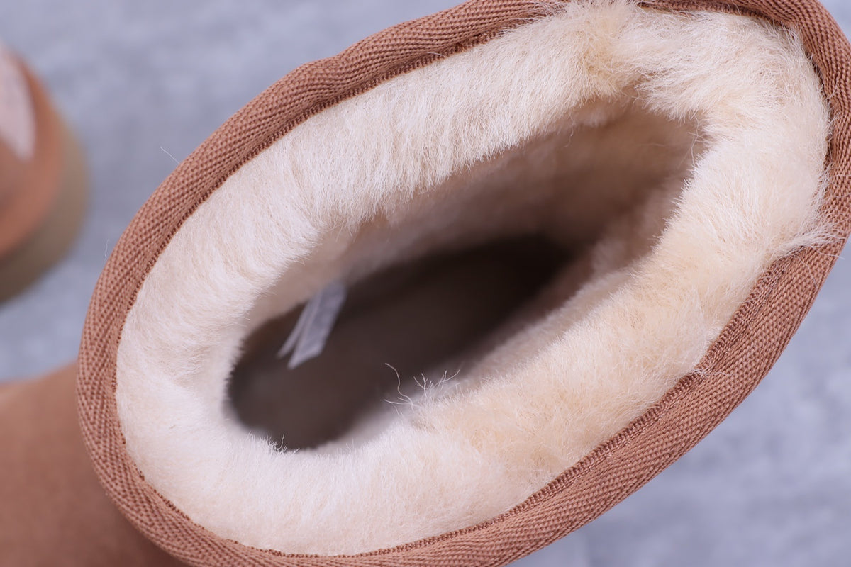 6223 Classic Short II Boots – Chestnut