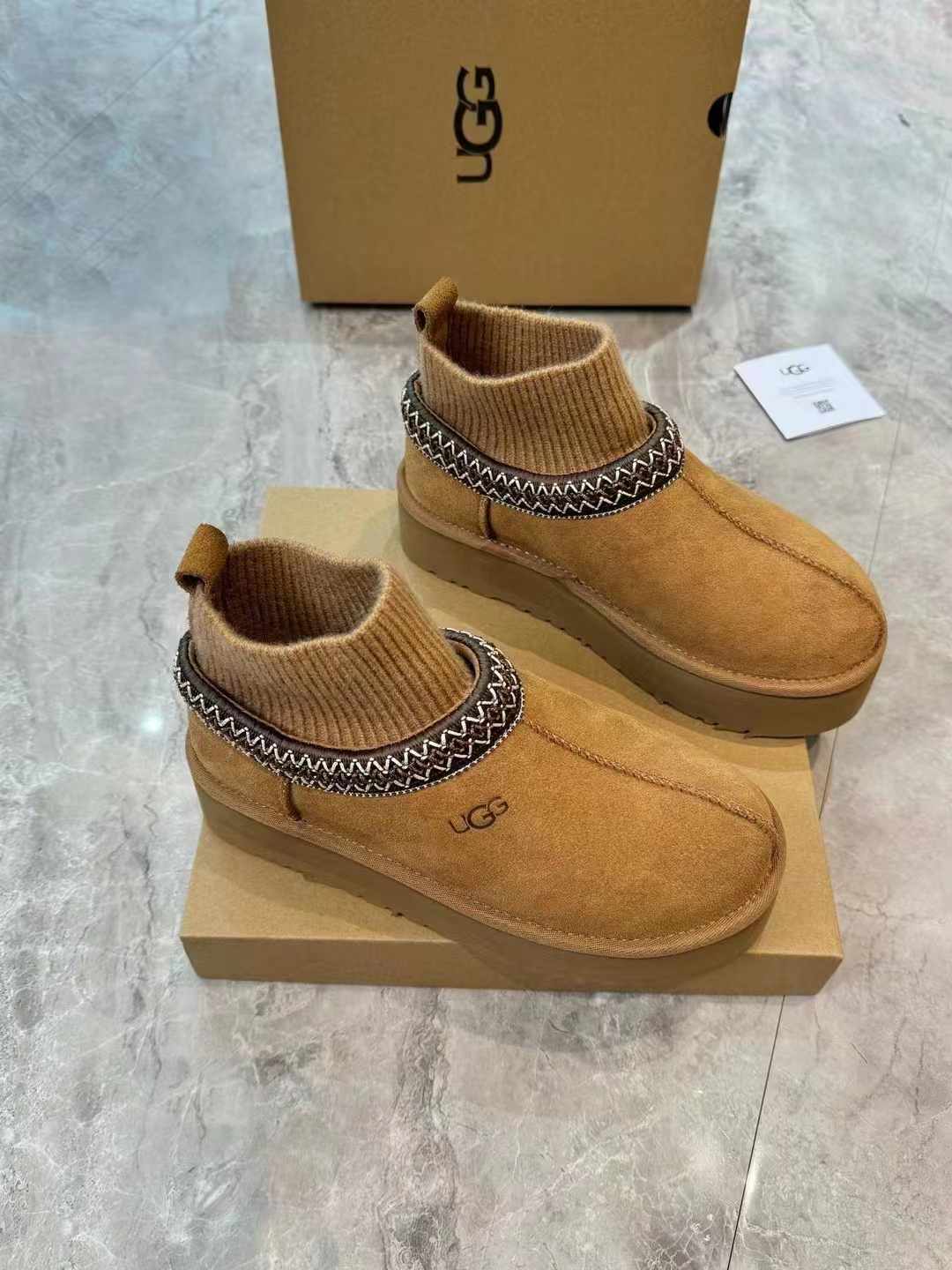 1125956 Boho-Inspired Suede Winter Boots with Sock Cuff